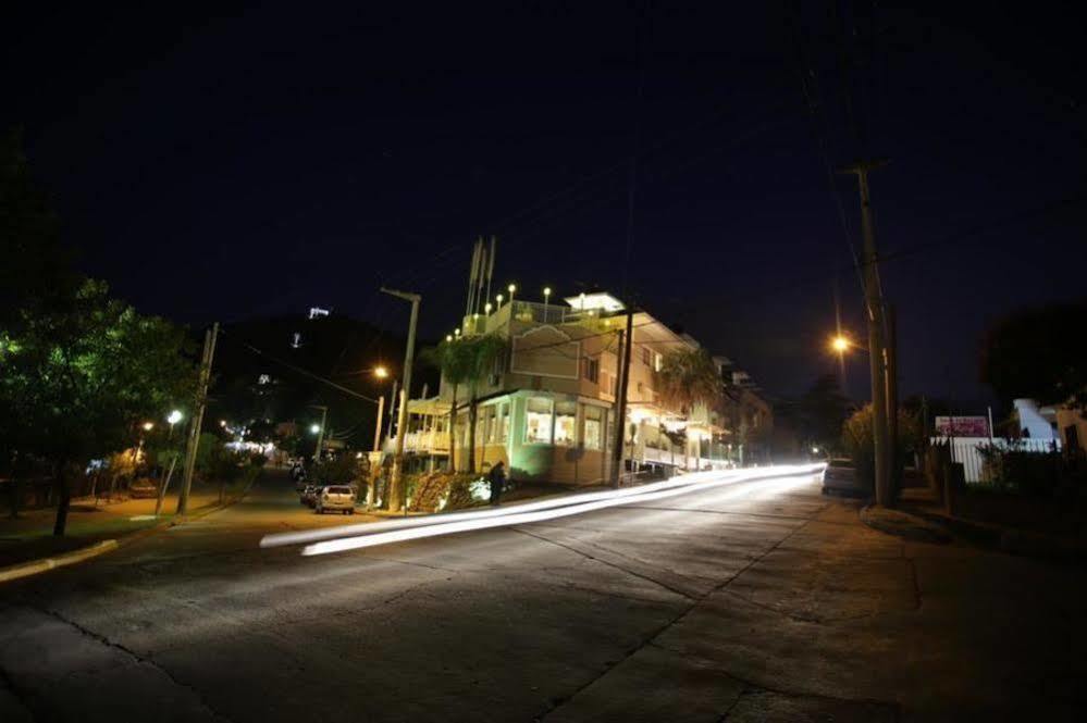 Club House Hotel Villa Carlos Paz Zewnętrze zdjęcie